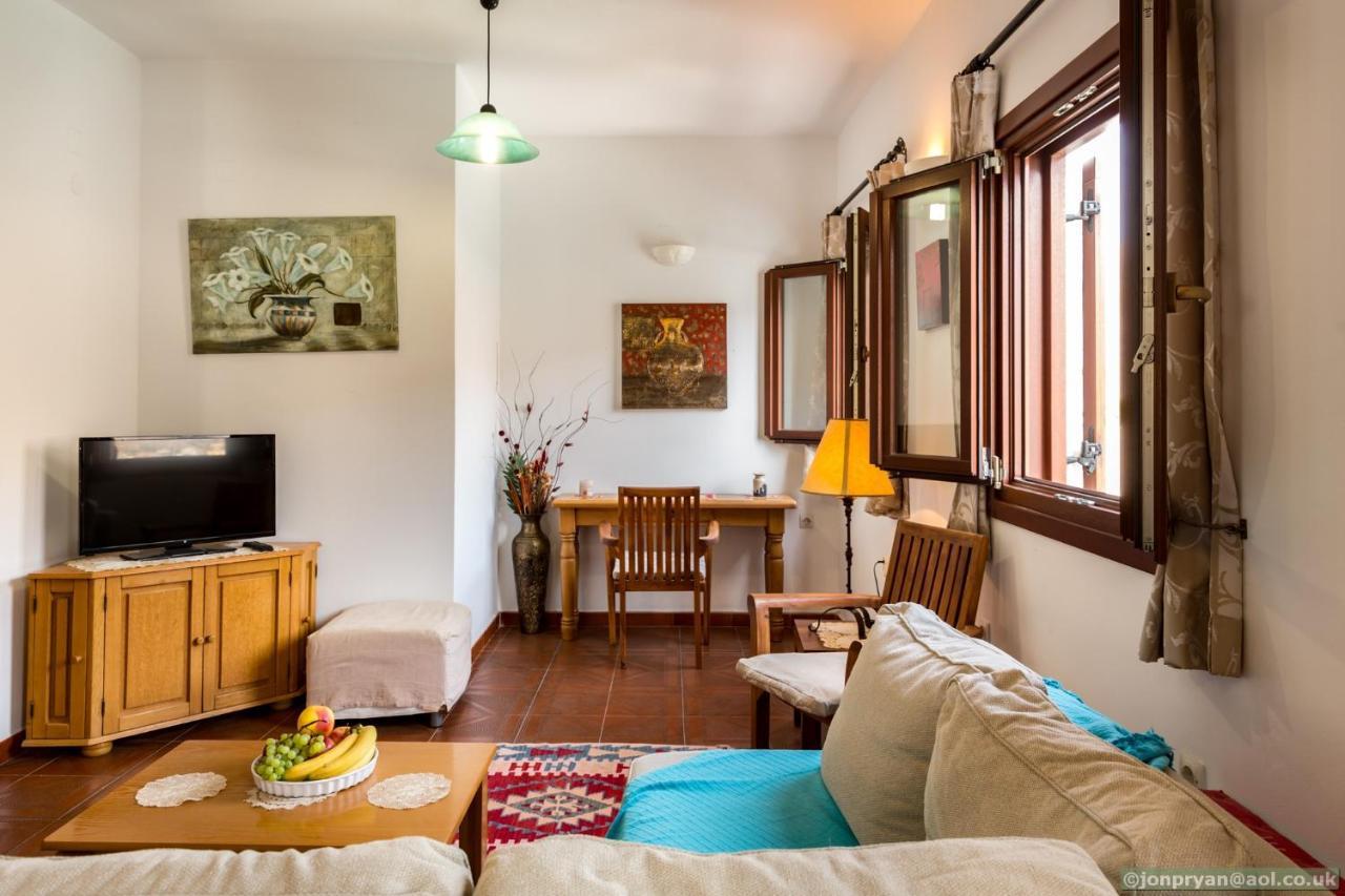 Appartamento Perla di Mare Sými Esterno foto